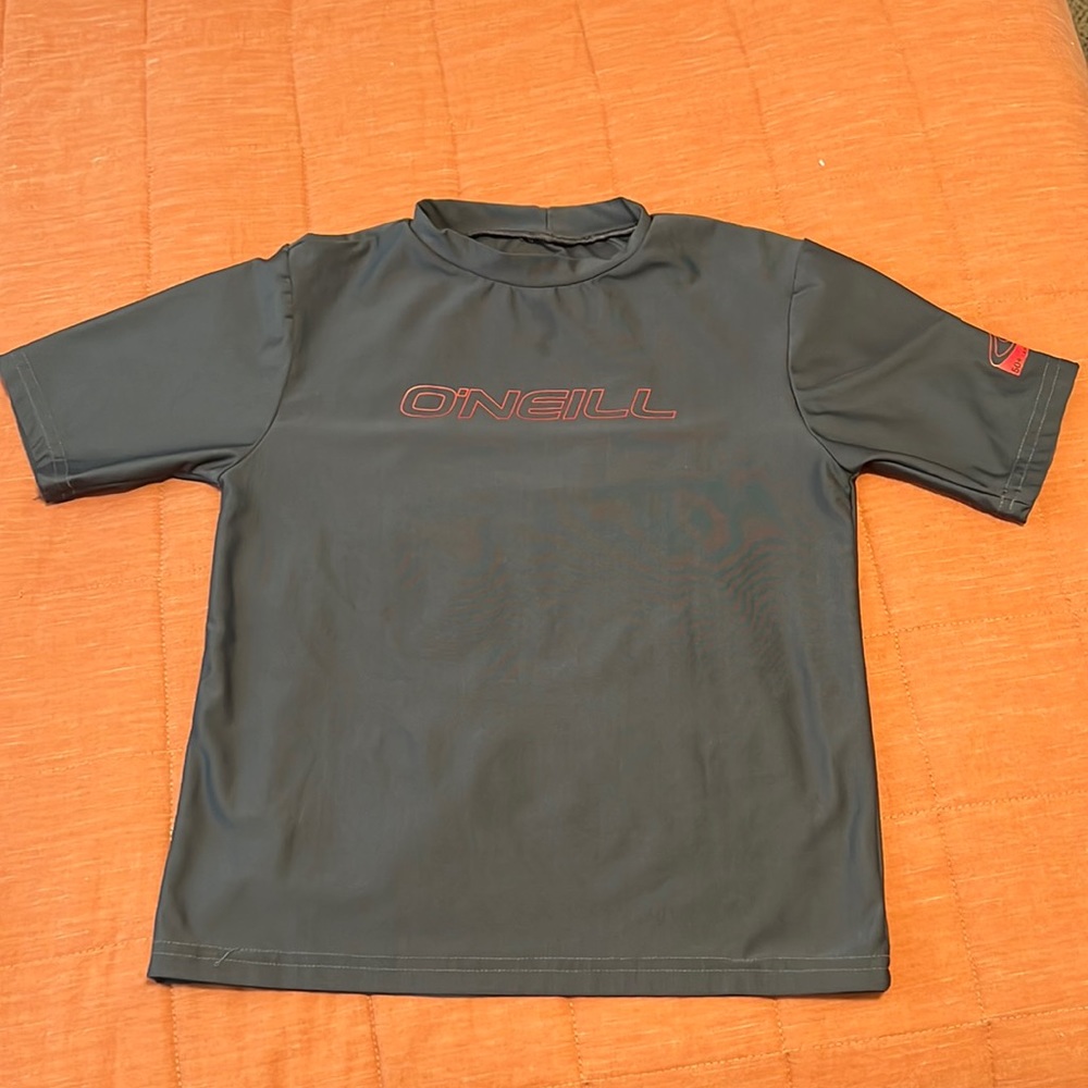 Boys O’Neill swim shirt